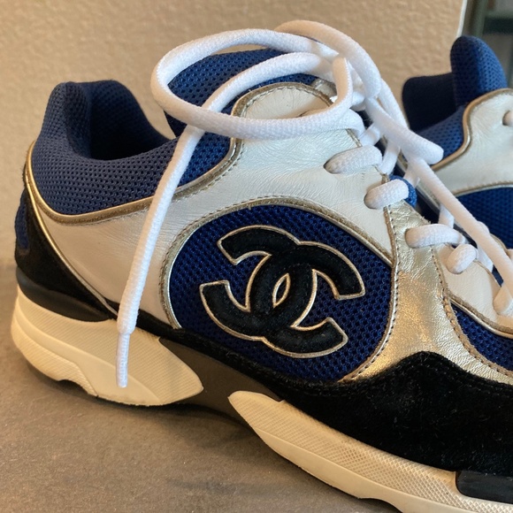 Women's Chanel Suede CC cruise suede trainer - Picture 8 of 16